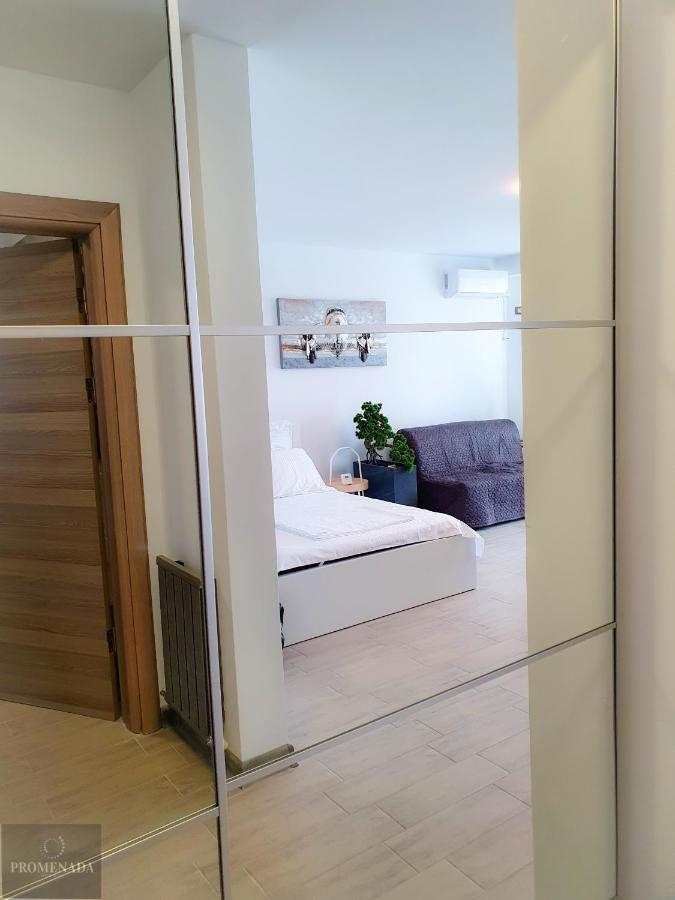 Coral Aparthotel Pool & Spa Mamaia Nord 那沃达利 外观 照片